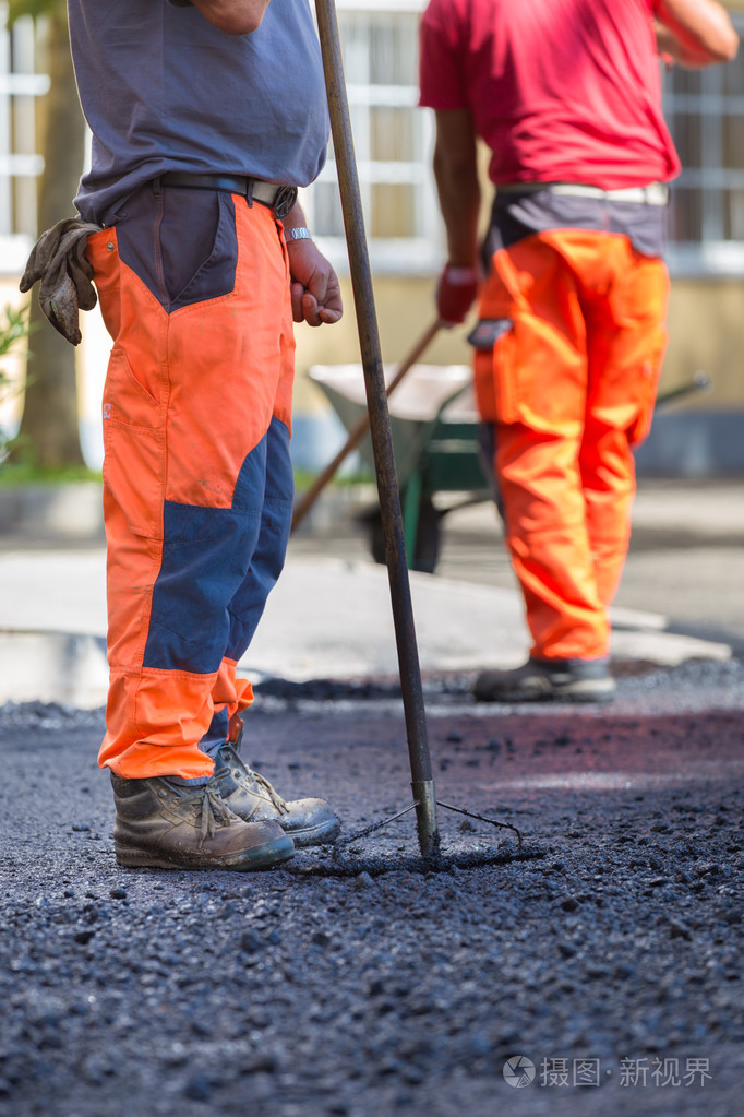 沥青铺装体力劳动