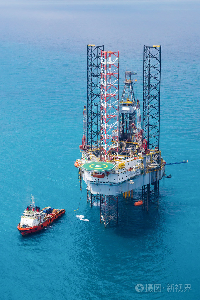 海上石油钻井平台钻井