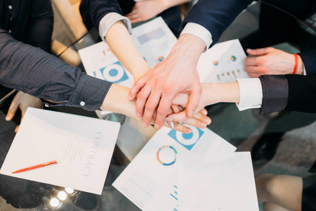 团结共进团队团结的企业人携手共进照片