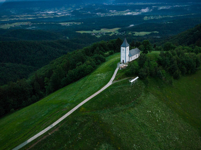 Jamnik, 斯洛文尼亚圣博智和 Felician 教堂, 空中无人机