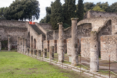 在意大利庞贝古城罗马市的古代遗迹的愿景