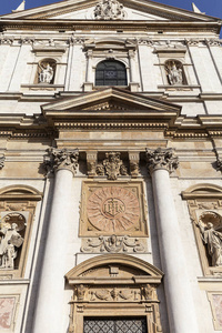 圣徒彼得和保罗教堂的门面，克拉科夫，波兰详细信息