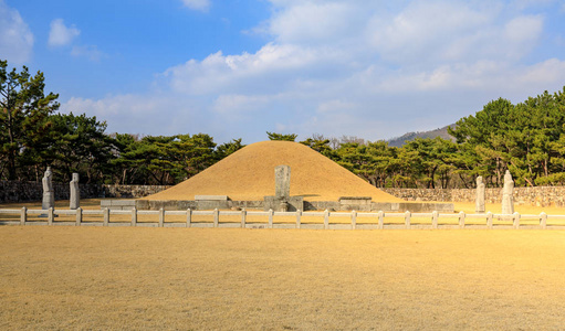 Surowangneung, 首路王墓, 是金海市文物保护处
