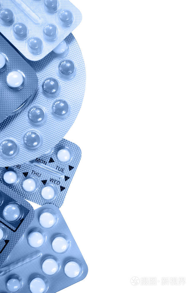 口服避孕药带孤立在白色背景与剪切路径