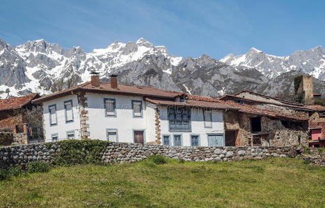 房子 欧洲 风景 石头 天空 树叶 自然 西班牙 旅行 山坡