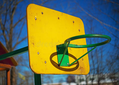 黄色篮球篮板