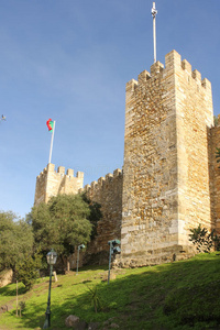 防御墙。 索乔尔的城堡。 里斯本。 葡萄牙