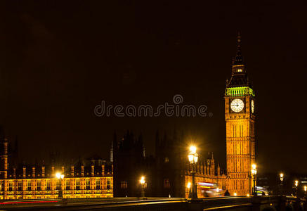 英国伦敦，晚上的大本钟