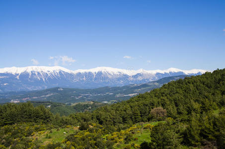 山谷和山脉的景观