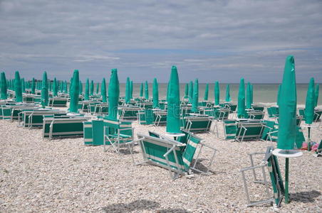 海滩在等意大利