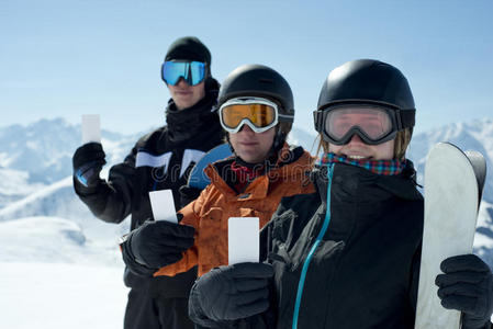 冬季运动团体入场券图片
