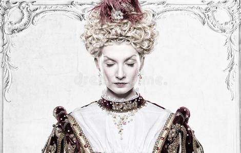 伊丽莎白女王的衣领图片