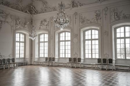 宫殿里的大厅照片