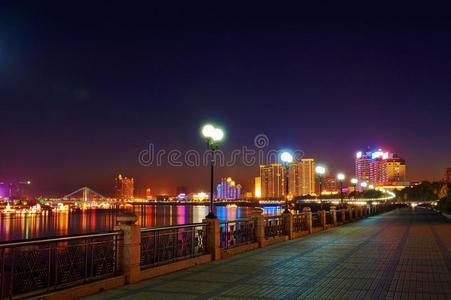 吉林松花江夜景图片