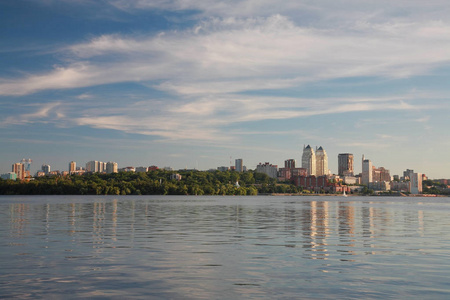 第聂伯罗彼得罗夫斯克, 美丽的城市风景, Dnepr 河