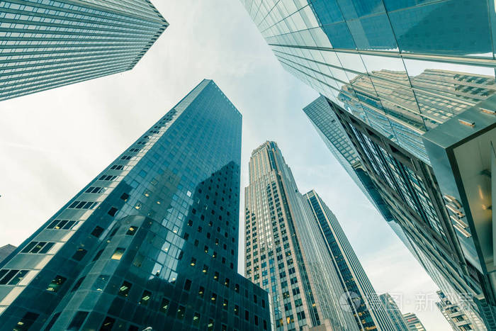 纽约的摩天大楼北区从街道水平