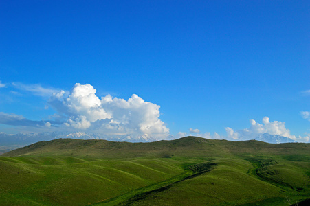 小山和山