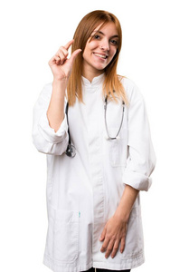 年轻医生女人做小的标牌图片
