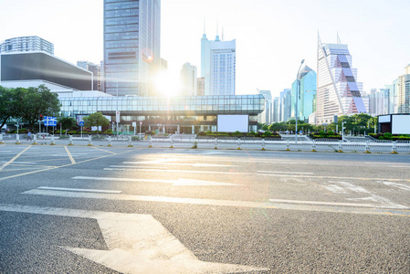 沥青路面在现代化的城市里