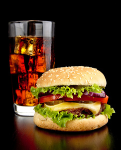 汉堡鸡腿可乐图片