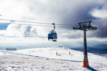 山滑雪度假村