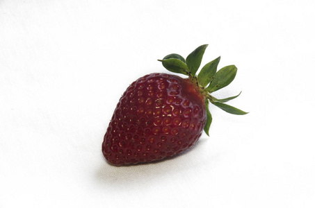 多草莓鲜果