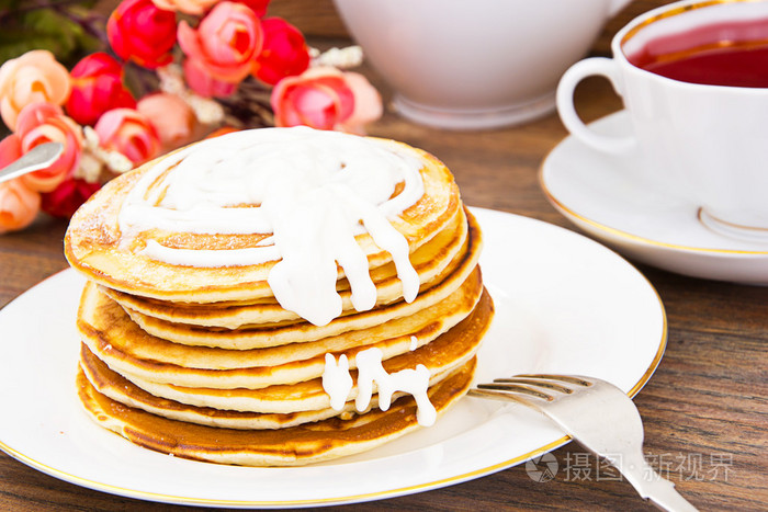 奶油烤薄饼堆栈