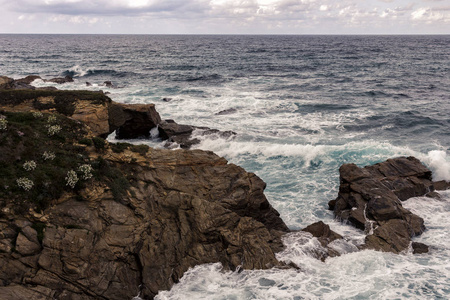 海浪在海岸