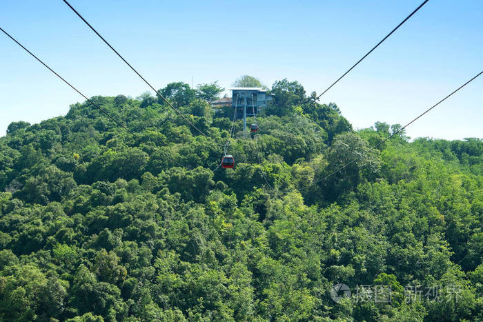 泰国合艾丽公园的缆车