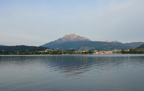 在瑞士卢塞恩日内瓦湖的风景