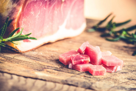 意大利火腿典型食品猪肉肉在意大利做的