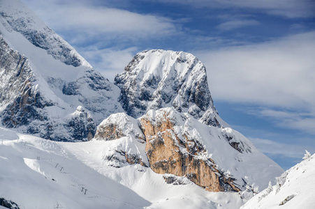 多云观的附近 Val di Fassa，TrentinoAltoAdige 地区，意大利多洛米蒂山