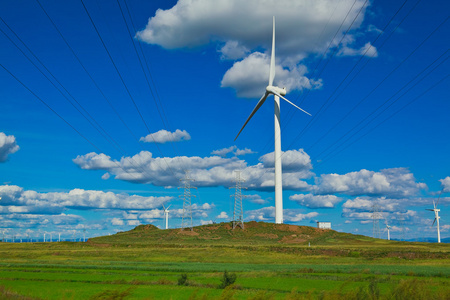 草原风车图片