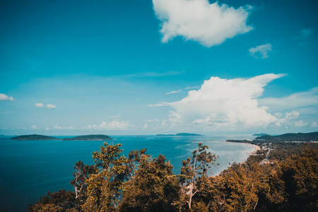 风景点 matsee 与海和山在春蓬省泰国