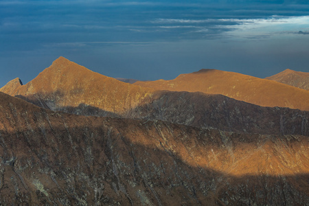 在 fagaras 山，罗马尼亚山风景