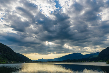 Walchsee 湖在夏天天, 奥地利蒂罗尔