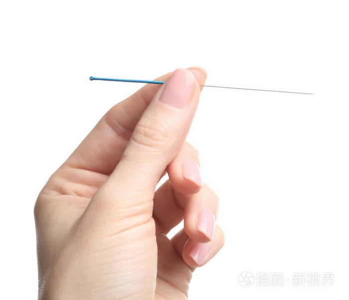 与针灸针的手