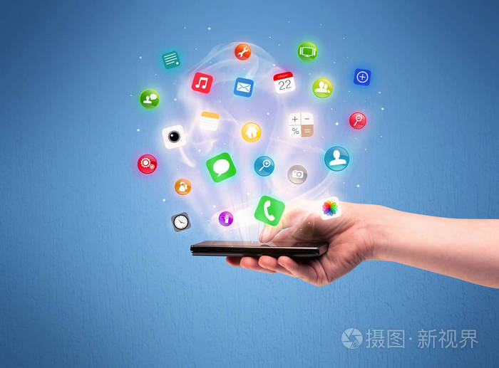 手拿着平板电脑手机的应用程序图标