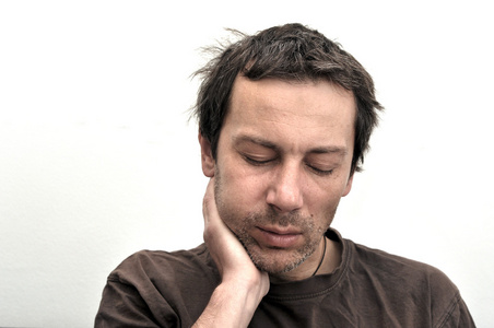 鼻青脸肿推荐排序热门下载最新上线精品全部构图构图