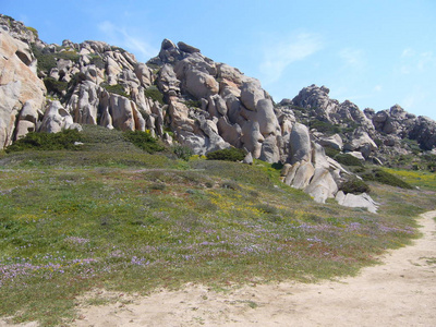 花岗岩岩石与地中海植被, 月亮谷, 投诉警察课种皮, 圣特里萨 Gallura, 意大利