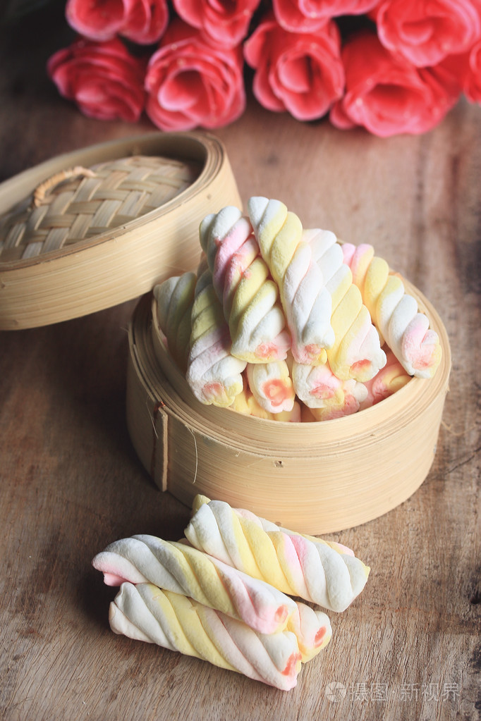 甜甜的棉花糖与玫瑰