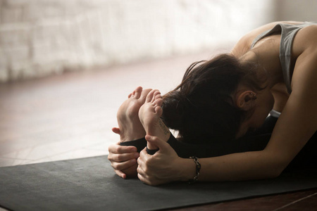 坐下的坐有几笔图片