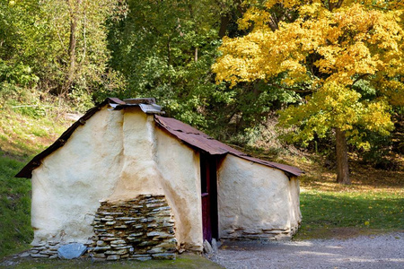 一个古老的中国工人小屋从黄金高峰天在箭镇新西兰