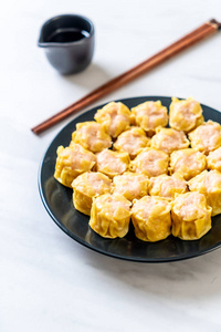 虾仁中式清蒸饺子图片