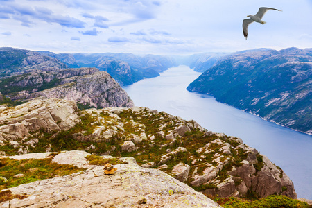 在峡湾 Lysefjord没有牧师讲坛石附近的山脉