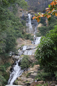 滨景瀑布在斯里兰卡