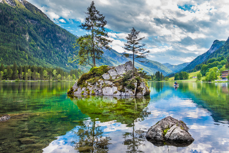 湖 Hintersee，巴伐利亚，德国