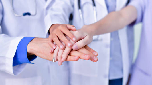 医学概念, 医生和护士对他们的工作充满信心
