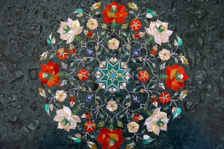 石头花马赛克照片