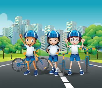 三个孩子在路上骑自行车
